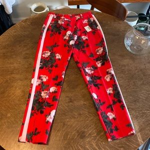 NWT Hugo boss red floral pants - size 6
